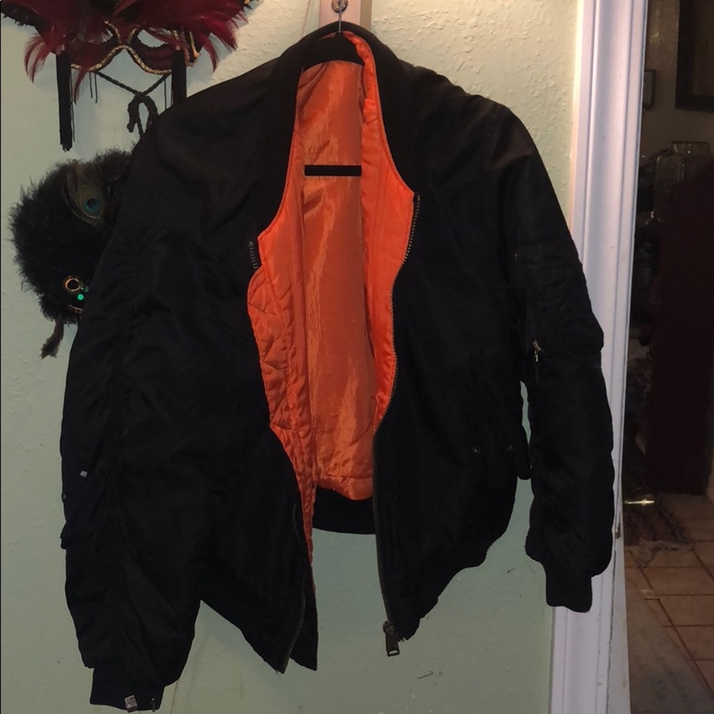 Bomber jacket